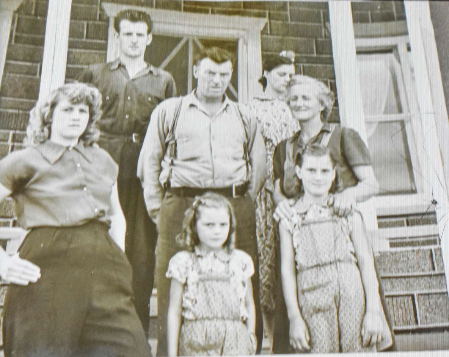 Une famille de Petit-Saguenay dans les années 1950.