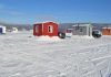 Cabanes à pêche sur le fjord du Saguenay