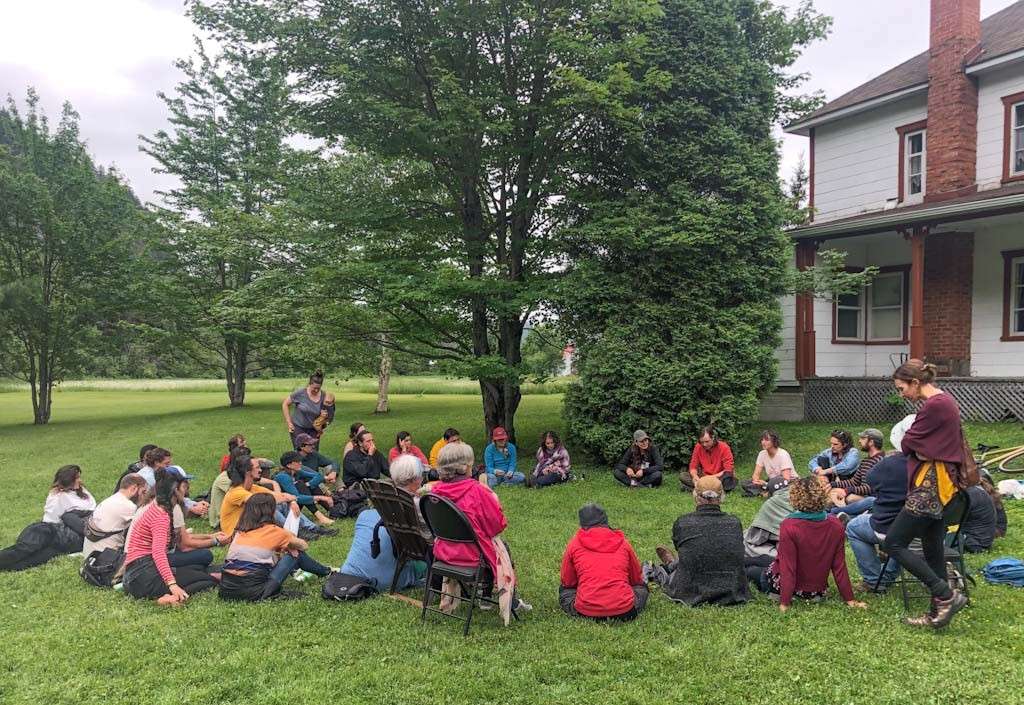 discussion en plein air